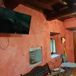 Casa Piccolo Borgo By Ospitaci