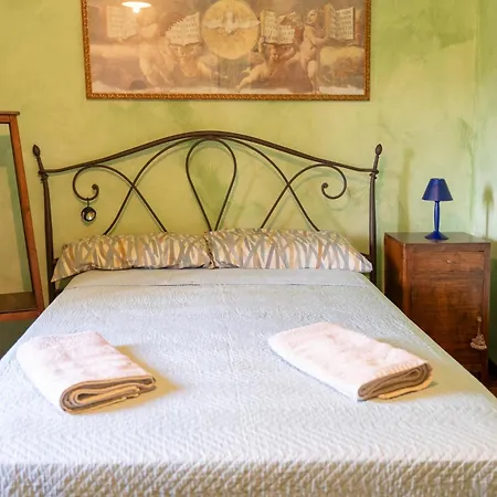 Casa Piccolo Borgo By Ospitaci * Campello sul Clitunno